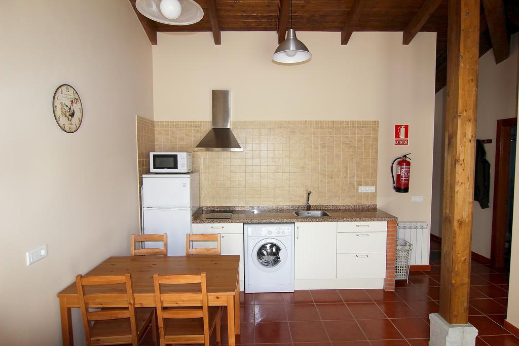 Apartamentos Rurales Senda Costera Hontoria 外观 照片