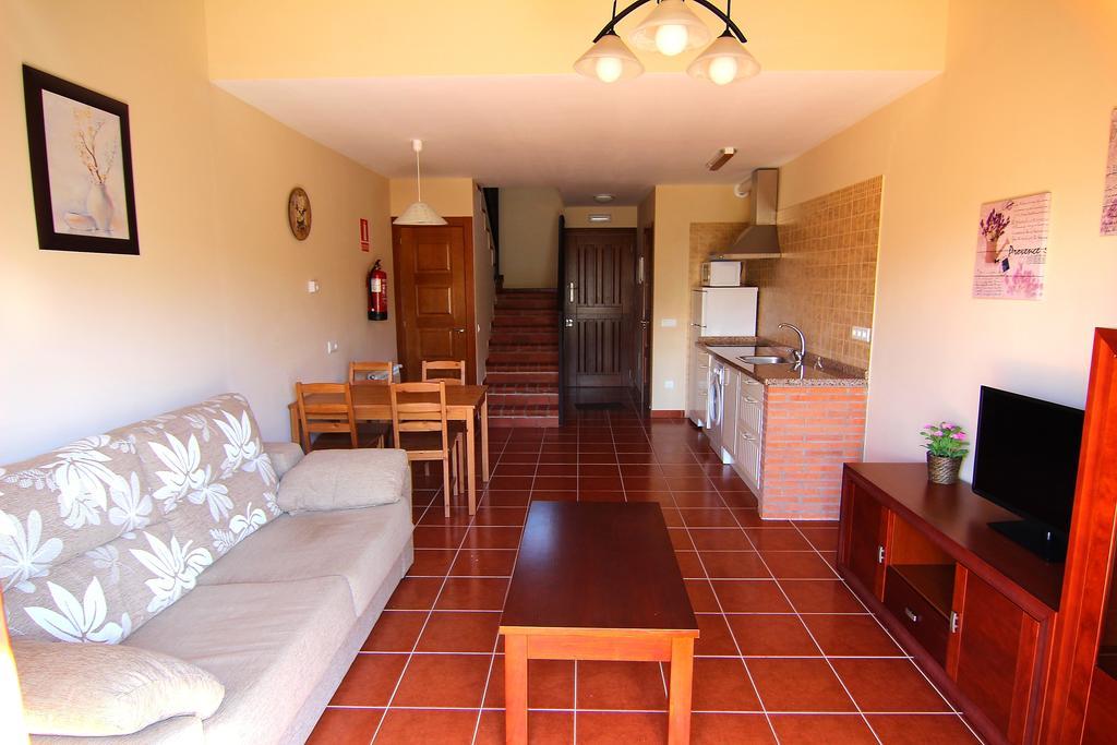 Apartamentos Rurales Senda Costera Hontoria 外观 照片